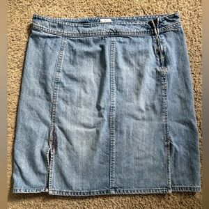 Calvin Klein Skirt with Knee Vents